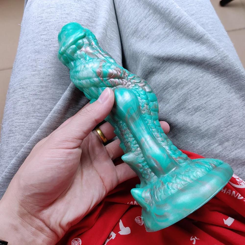 fantasy-knotted-dragon-dildo-ty2138-on-legs