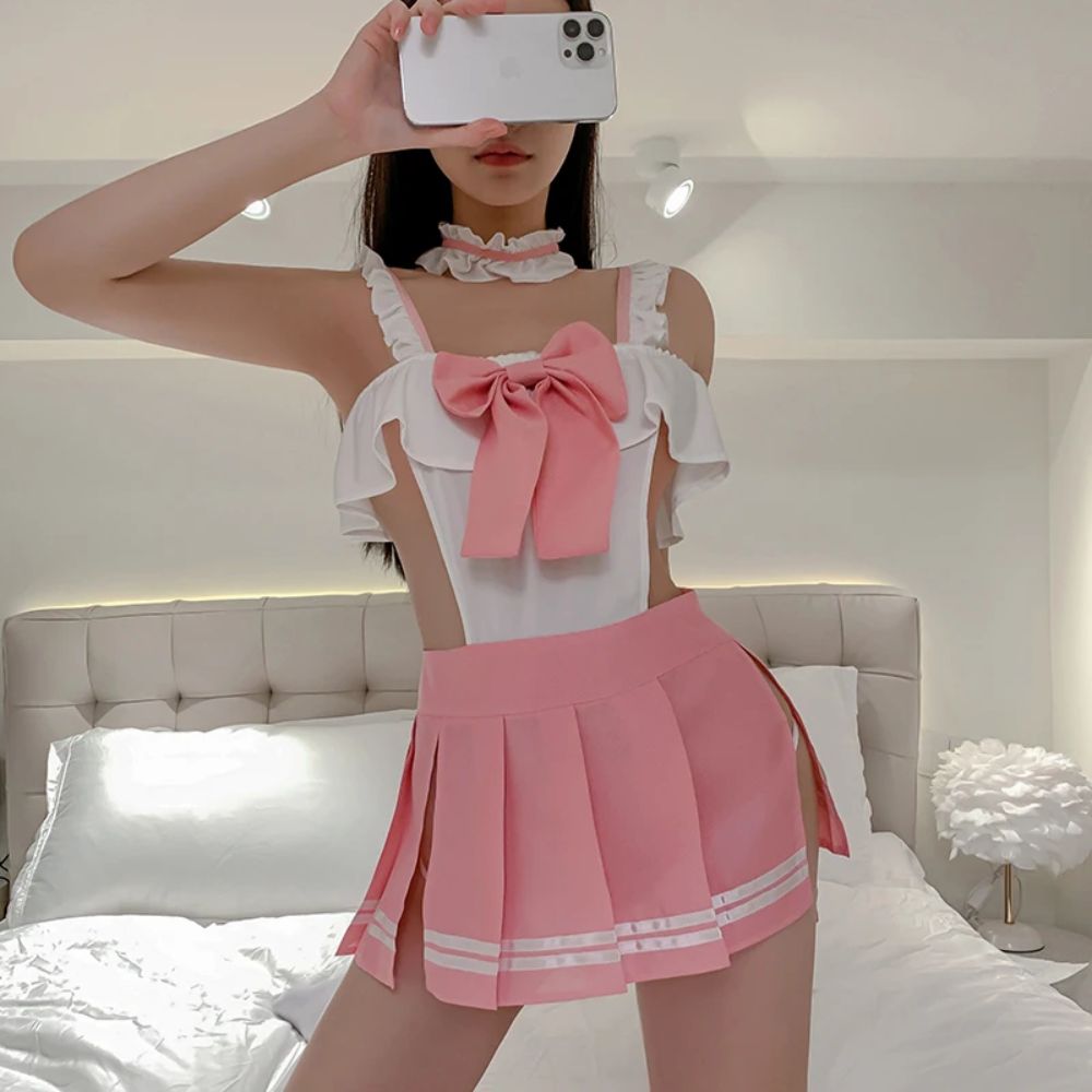 Japanese-Schoolgirl-Cosplay-Costumes-Pink_2