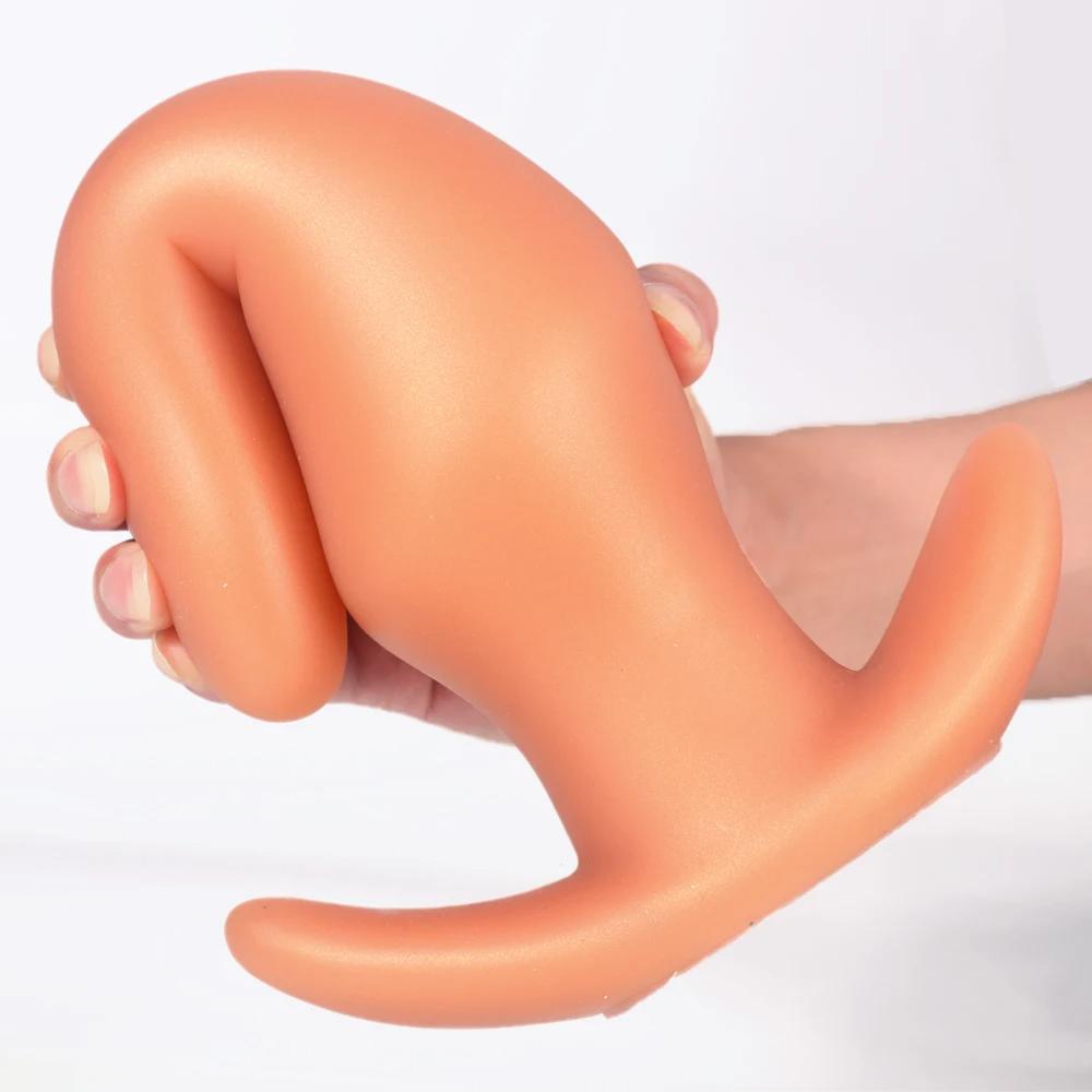 wearable-anti-drop-soft-anal-plug-large-bending-with-hand