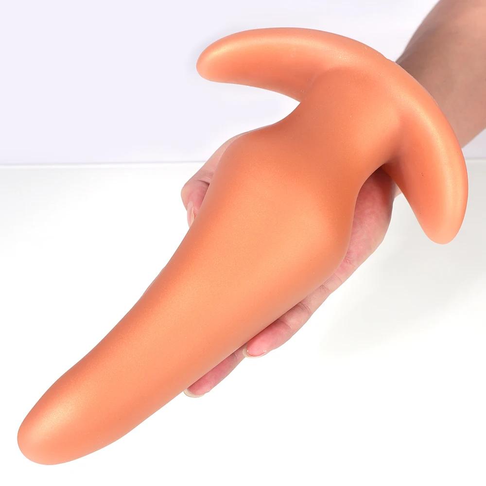 wearable-anti-drop-soft-anal-plug-large-size-on-the-hand